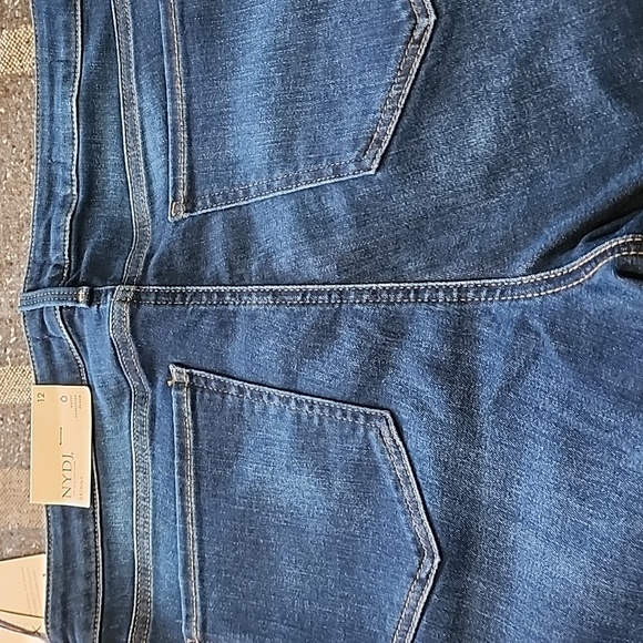 Not your Daughters Jeans - Picture 1 of 3